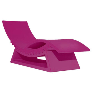 Slide Tic Tac Chaise longue Polyethylene by Marco Acerbis Slide Sweet fuchsia FU - Buy now on ShopDecor - Discover the best products by SLIDE design