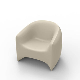 Vondom Blow armchair polyethylene by Stefano Giovannoni Vondom Ecru - Buy now on ShopDecor - Discover the best products by VONDOM design